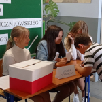 Wybory do samorządu uczniowskiego Wybory do samorządu uczniowskiego